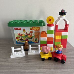 Little People Builders Playset Ages 1-4 Build ‘n Fun Farm Complete Set With Tote